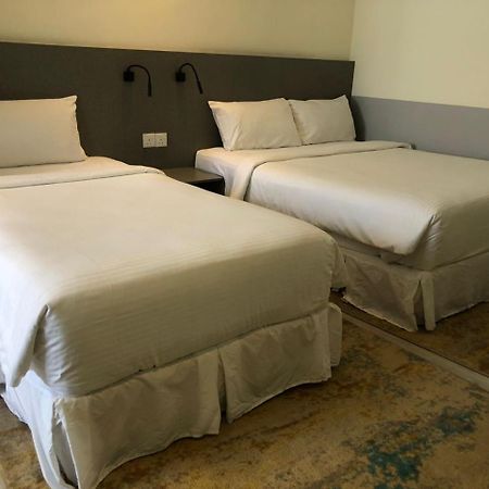 Hutton Suite Hotel Managed By The Ascott Limited George Town Eksteriør bilde